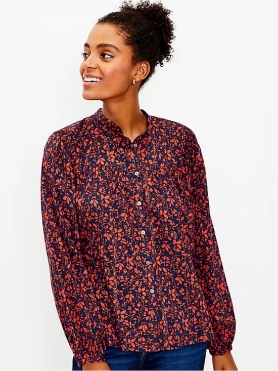 LOFT Tops - Loft Women’s Large Floral Red w/golden threading button front cotton top.